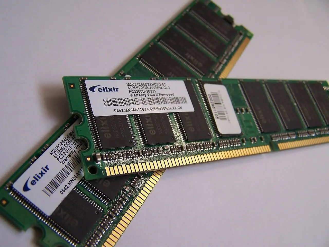 おすすめ　PC　メモリ　メーカー