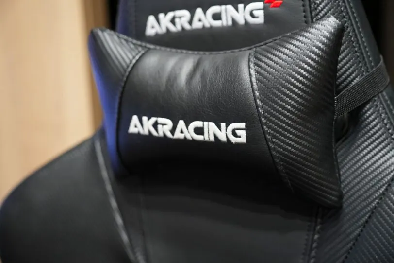 AKRacingのヘッドレスト